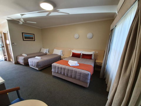 Club Motor Inn - Geraldton Accommodation 2