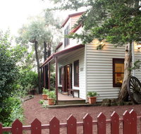 Coach House - Geraldton Accommodation