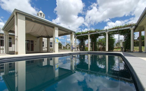 Coachmans Inn Warwick - Geraldton Accommodation 0