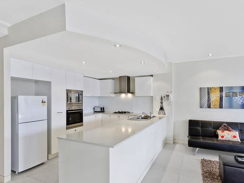 Coast Luxury Apartment 3 - Geraldton Accommodation 3