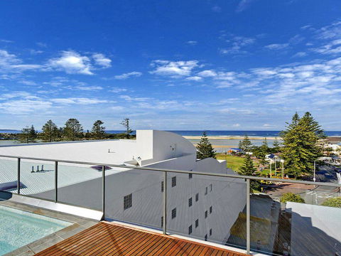 Coast Luxury Apartment 31 - Blue Coral Terrace - Geraldton Accommodation 2