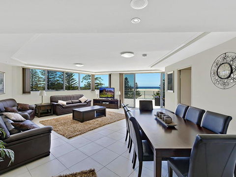 Coast Luxury Apartment Penthouse 23 - Geraldton Accommodation 0