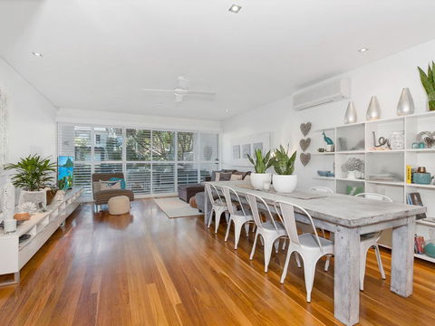 COASTAL CHIC @ CASUARINA - Geraldton Accommodation 0