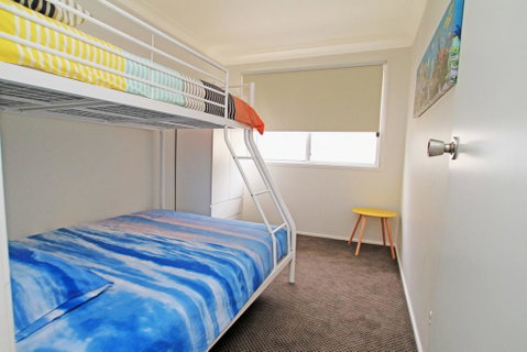 Cockatoo House - Geraldton Accommodation 2