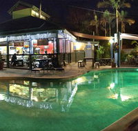 Colonial Village Cabins Camping  Tours - Hervey Bay YHA - Geraldton Accommodation
