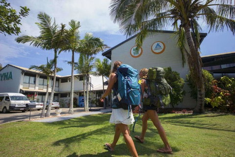 Coolangatta YHA Backpackers - Geraldton Accommodation 1