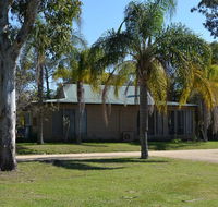 Cottage Port Stephens / Swan Bay NSW - Geraldton Accommodation