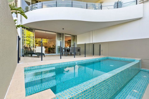 COTTON BEACH 75 - PLUNGE POOL - Geraldton Accommodation 0