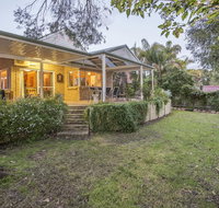 Country Cottage - Geraldton Accommodation