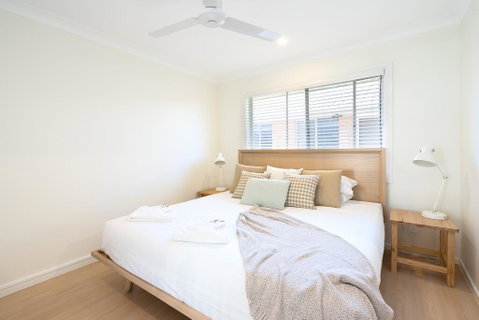 Cozy 1 Bedroom Apartment Minutes From The Beach - Geraldton Accommodation 3