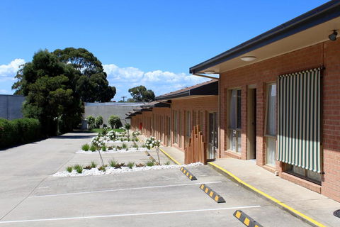 Cranbourne Motor Inn - Geraldton Accommodation 3