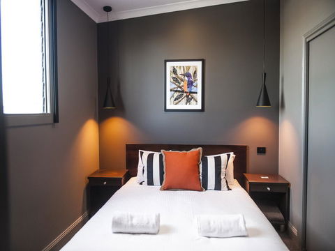 Criterion Hotel Sale - Geraldton Accommodation 0
