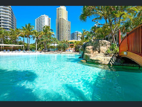 Crown Towers - Geraldton Accommodation 1