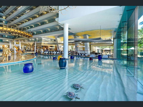 Crown Towers - Geraldton Accommodation 2