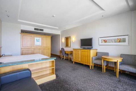 Deluxe Ocean Views - Geraldton Accommodation 1