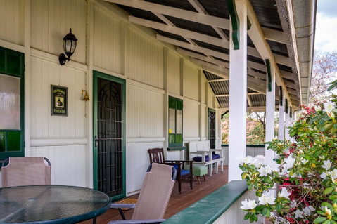 Dillons Cottage - Geraldton Accommodation 1
