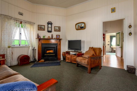 Dillons Cottage - Geraldton Accommodation 3