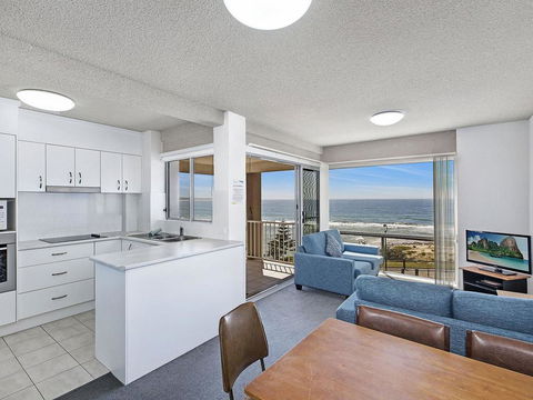 Dolphin Court 12 - Geraldton Accommodation 0