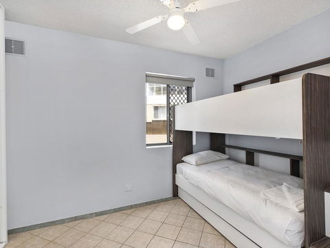 Dolphin Court 4 - Geraldton Accommodation 3