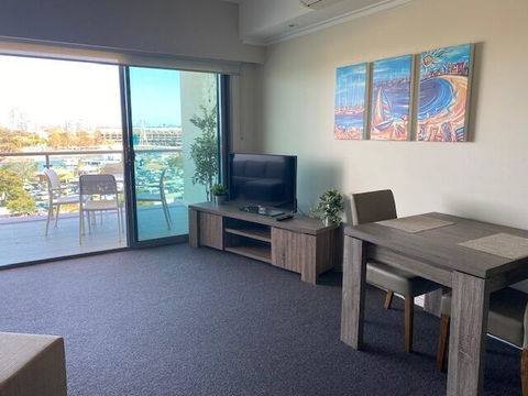 Dolphin View 404 - Geraldton Accommodation 3