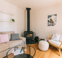 DOVESTONES BY THE SEA - INVERLOCH - Geraldton Accommodation