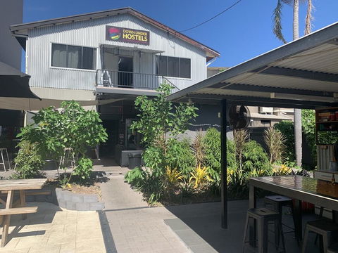 Down Under Hostels - Geraldton Accommodation 1