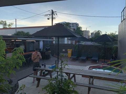 Down Under Hostels - Geraldton Accommodation 2