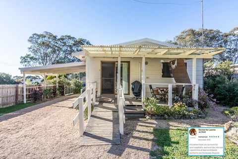 Eagle Bay Cottage - Geraldton Accommodation 3