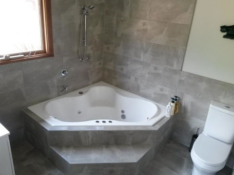 Eagle's Roost Farmstay B&B - Geraldton Accommodation 2