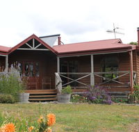 Eagle's Roost Farmstay BB - Geraldton Accommodation