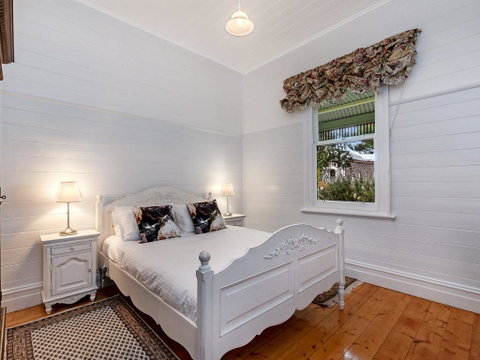 EAMONT ON SACKVILLE - Geraldton Accommodation 3