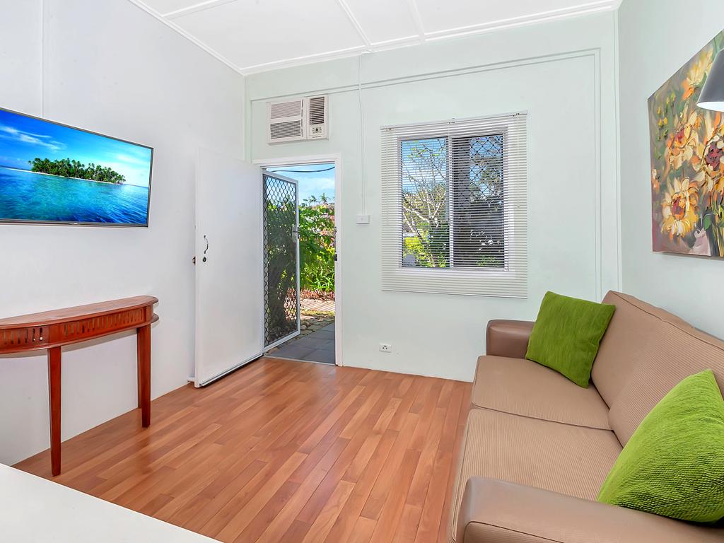 Aeroglen QLD Geraldton Accommodation