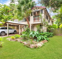 Edge Hill Holiday Home / Cairns - Geraldton Accommodation
