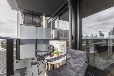 Elegant Apartment Mins Walk To Melbourne CBD - Geraldton Accommodation 3