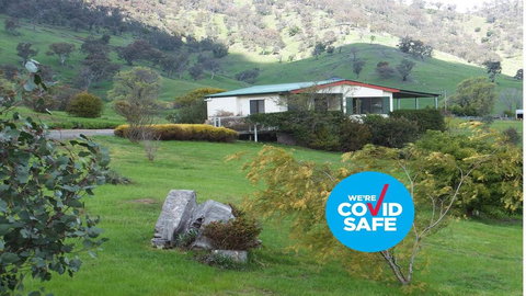 Elm Cottage - Geraldton Accommodation 2