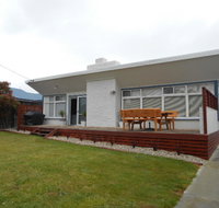 Elusive Penguin - Geraldton Accommodation