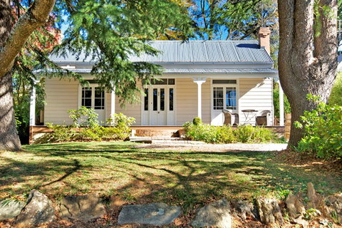 Endellion - Geraldton Accommodation 0