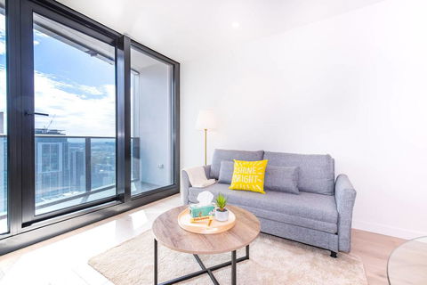 EQ Tower Luxury 1 Bedroom Central Melbourne - Geraldton Accommodation 2