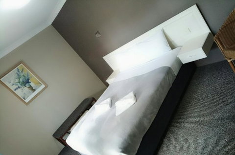 Excelsior Motor Inn - Geraldton Accommodation 3