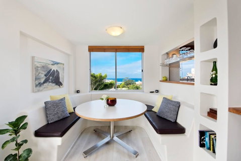 Experience Bondi Beach As Your Backdrop - Geraldton Accommodation 1