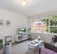Family-friendly apartment in green Glen Iris - Geraldton Accommodation