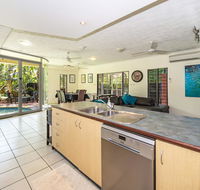 Fannie Bay Art House - Geraldton Accommodation