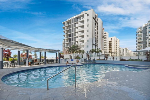 FAVOURITE GET-AWAY ON THE BEACHFRONT - Geraldton Accommodation 0