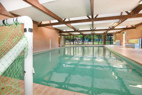 Feathertop Chalet - Geraldton Accommodation 2