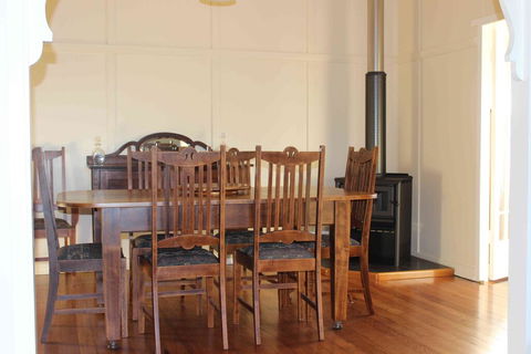 Flame Hill Vineyard - Geraldton Accommodation 2