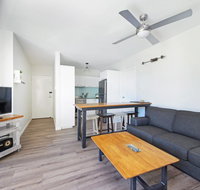 Flynns Beach Apartments 4 41 Pacific Drive - Geraldton Accommodation