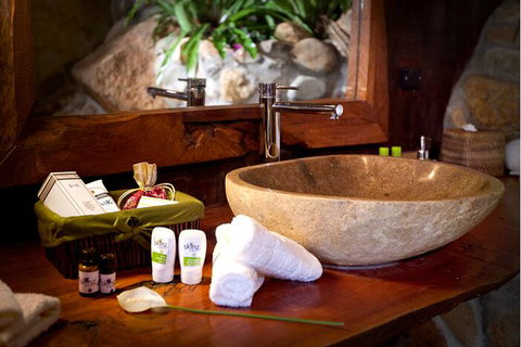 Gaiananda Treehouse - Geraldton Accommodation 2