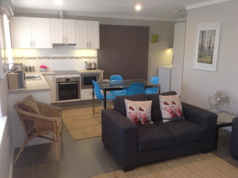 Garden Apartment - Geraldton Accommodation 0