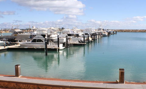 Geraldton Holiday Unit - Geraldton Accommodation 0