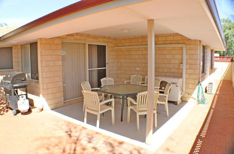 Geraldton Luxury Vacation Home - Geraldton Accommodation 1